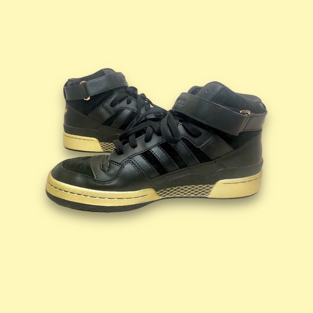 Adidas Original Forum Mid Courtside CNY Limited Edition